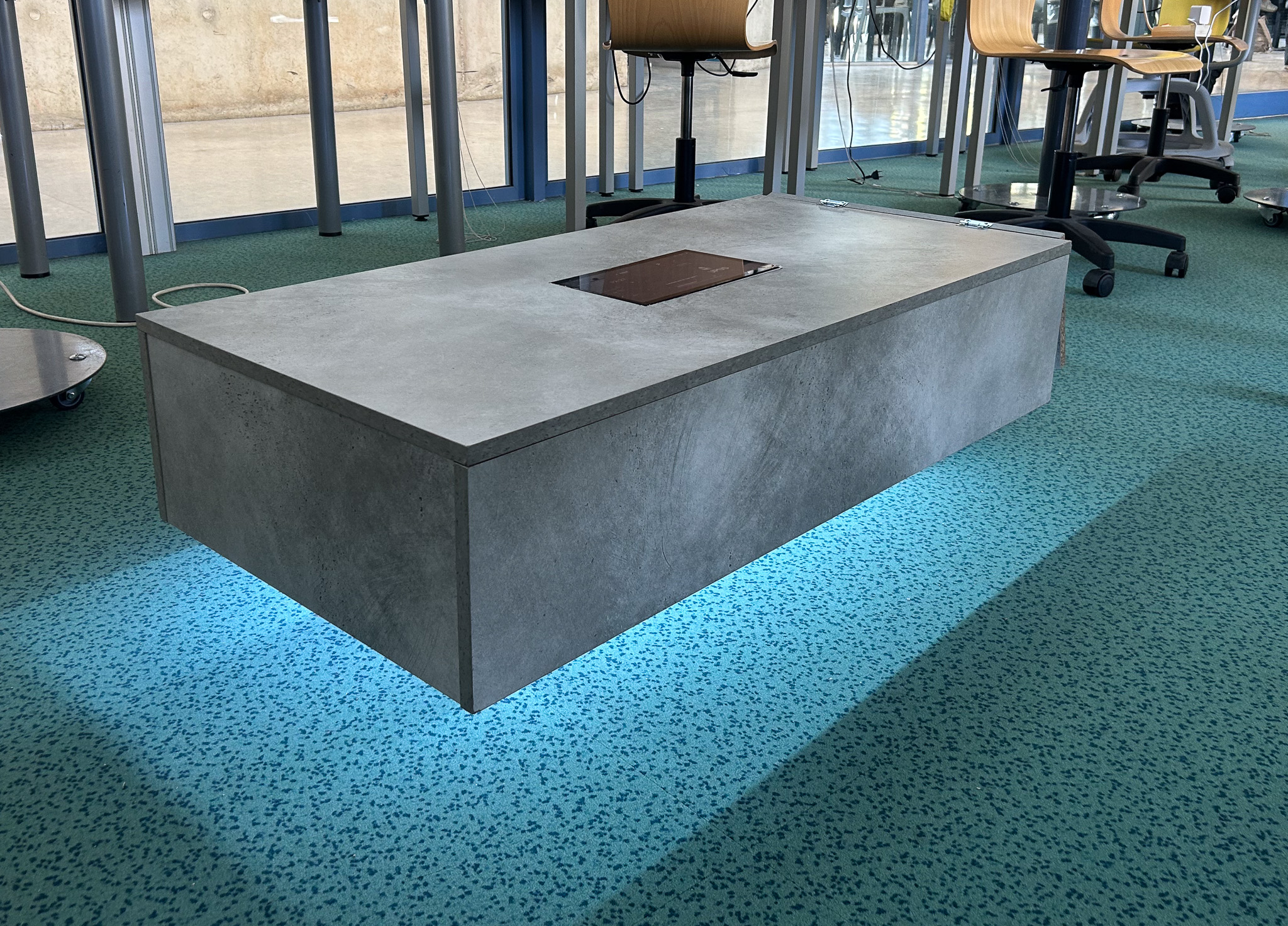 P.U.P.U.S - Table interactive